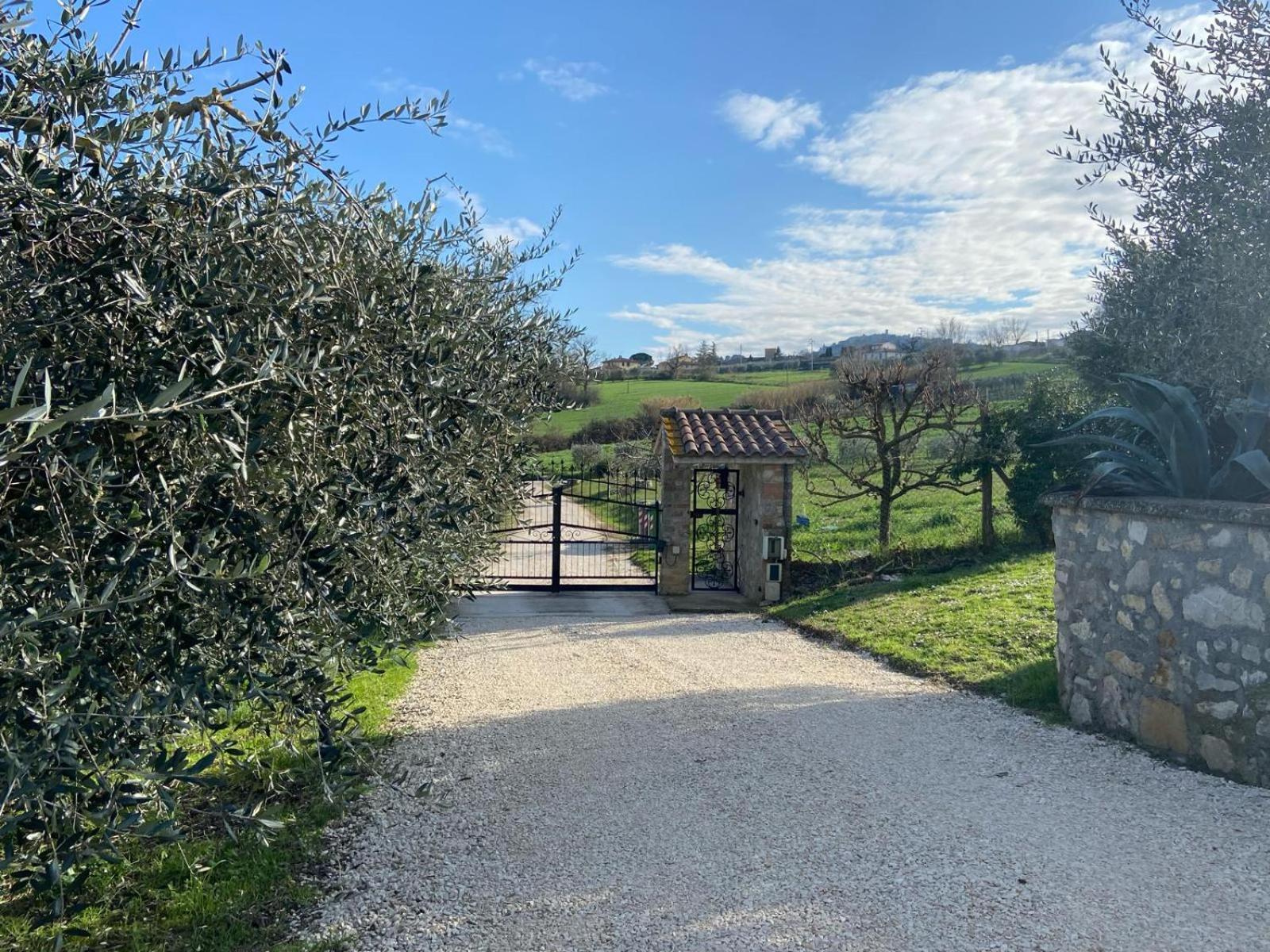 Casa Civico22 Villa Fratta Todina Bagian luar foto